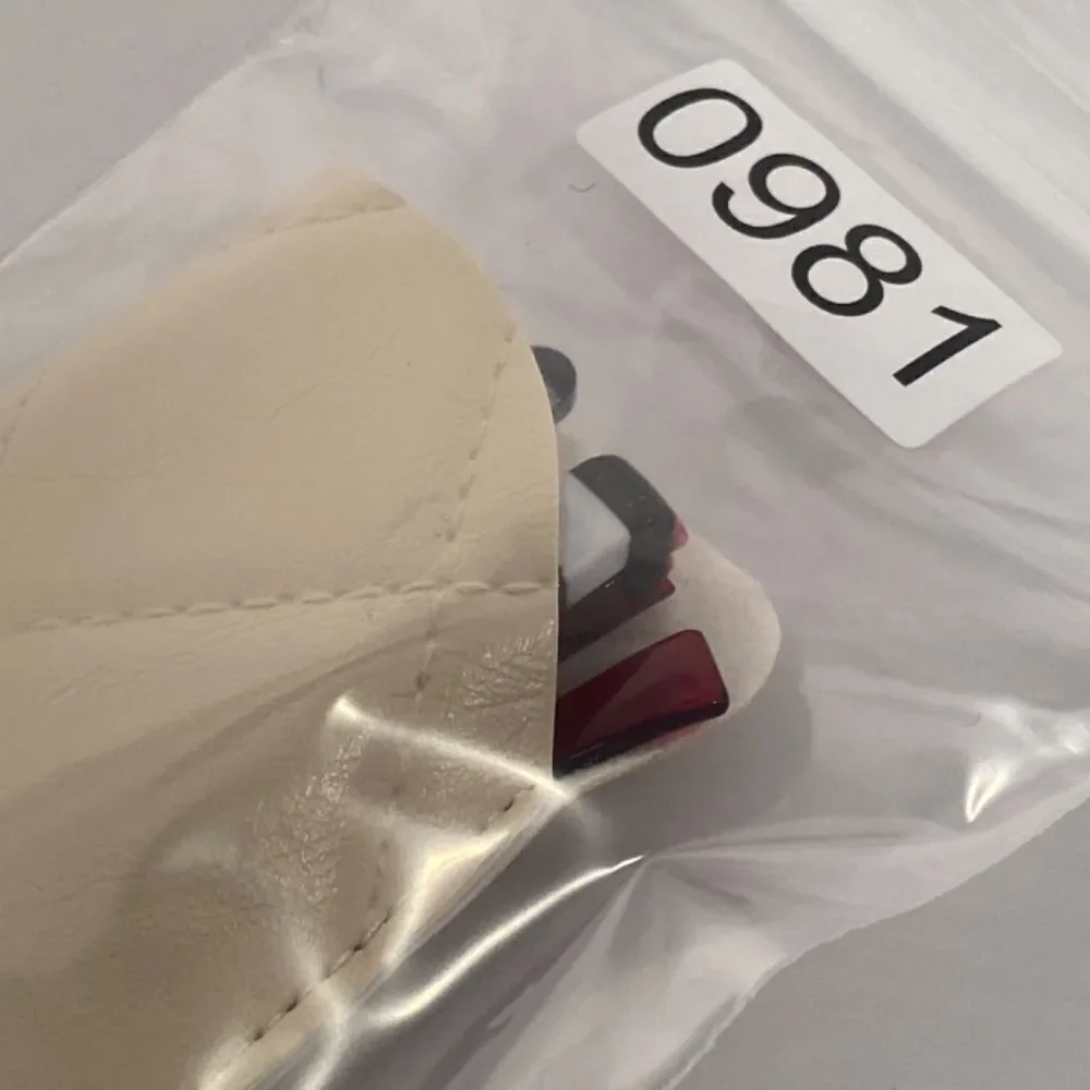 0981 Makeup Cosmetic 2.00 Flip Magnifying Glasses For Precision Application N…